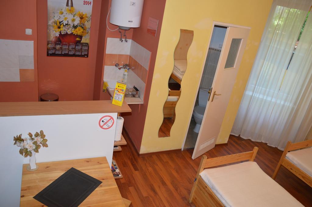 Old Walls Hostel 크라쿠프 객실 사진