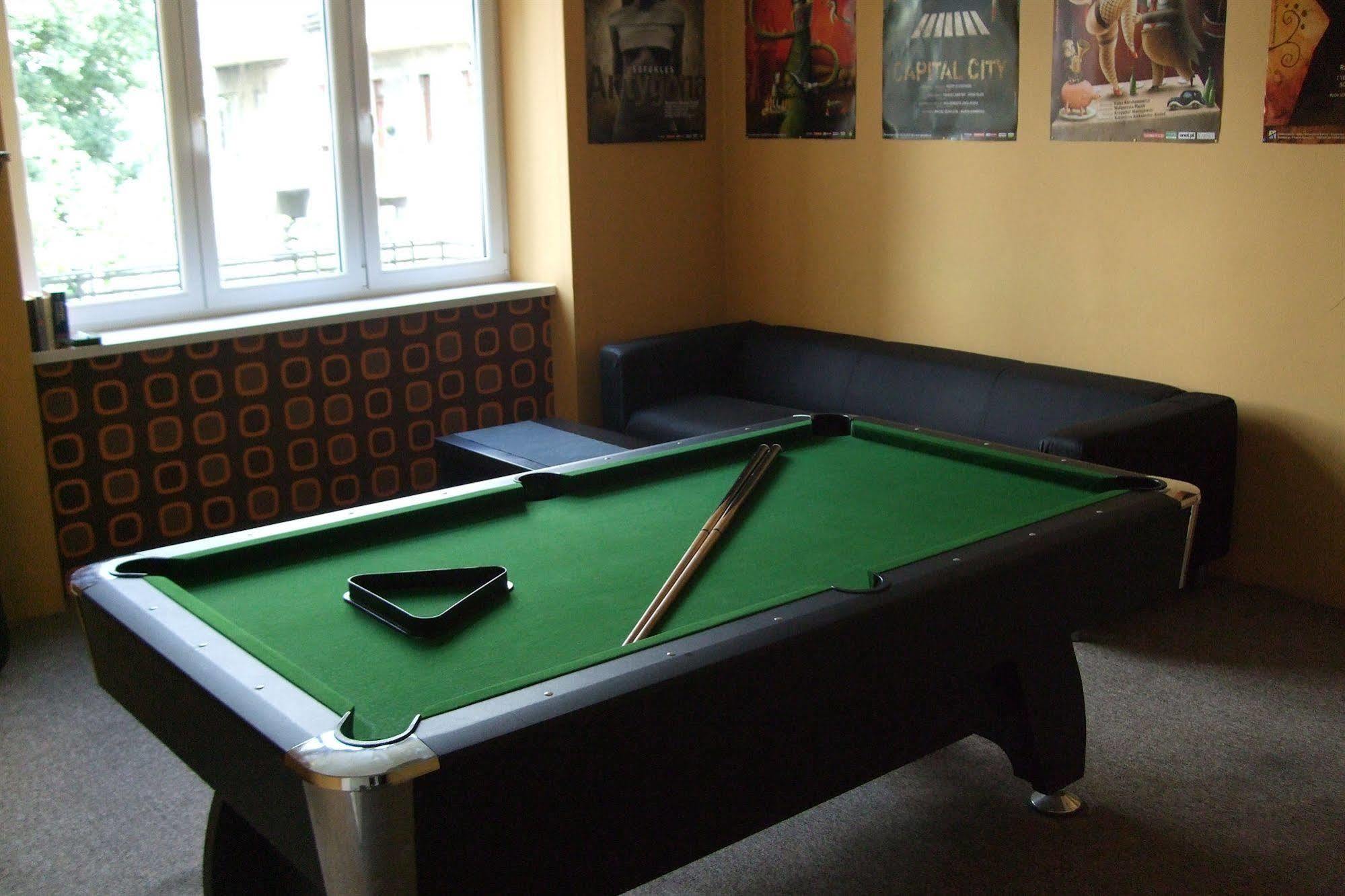 Old Walls Hostel 크라쿠프 외부 사진