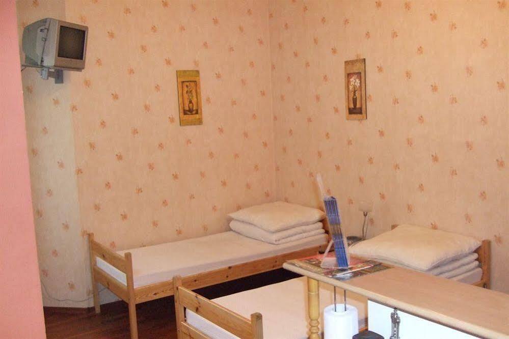 Old Walls Hostel 크라쿠프 외부 사진